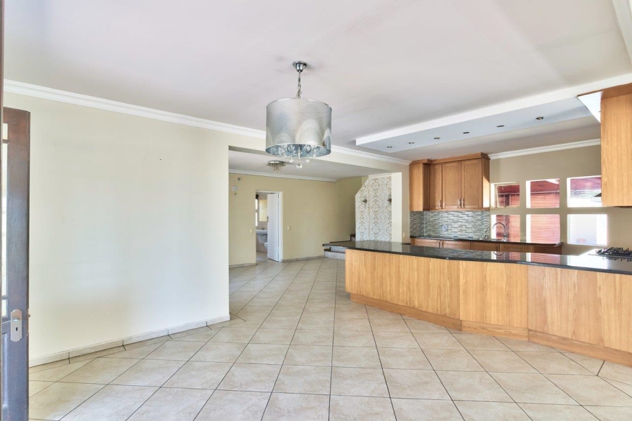 5 Bedroom Property for Sale in Milnerton Ridge Western Cape